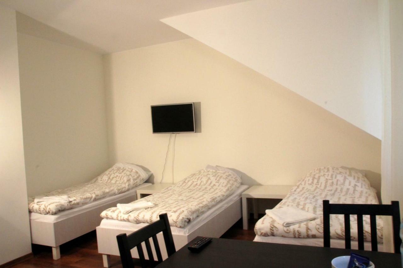 Fredry 8 Apartamento Piastow Exterior foto